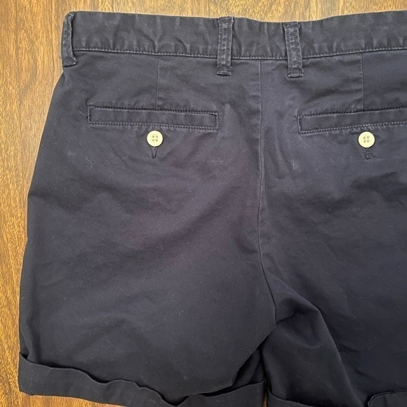 𝅺KHAKIS by Gap - girlfriend 6 inch short in black size 4 - Picture 9 of 9